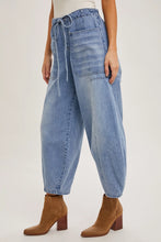 Load image into Gallery viewer, Denim Mid-Waist Barrel Jeans
