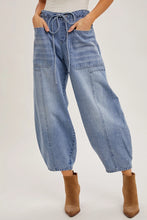 Load image into Gallery viewer, Denim Mid-Waist Barrel Jeans

