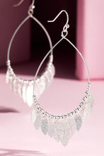 Load image into Gallery viewer, Gold Leaf Earrings
