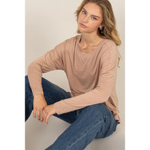 Load image into Gallery viewer, Amanda Brooke Top
