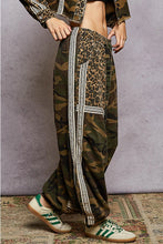 Load image into Gallery viewer, Stand Out Pants
