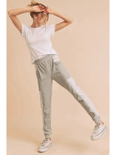 Load image into Gallery viewer, Addison Tee
